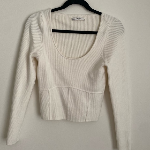 Abercrombie & Fitch - long sleeve cropped sweater - Picture 1 of 4
